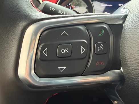 Used 2021 Jeep Gladiator Rubicon AWD/4WD image 15