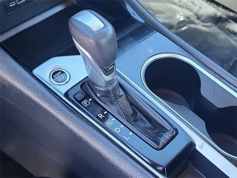 Certified 2024 Nissan Altima 2.5 SV image 18