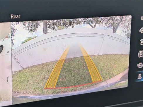 Used 2022 Mercedes-Benz GLS 450 4MATIC image 7