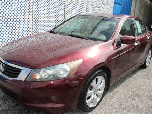 Used 2010 Honda Accord EX-L image 2