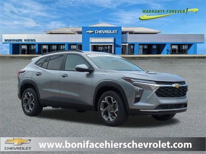 New 2025 Chevrolet Trax LT w/ Driver Confidence Package