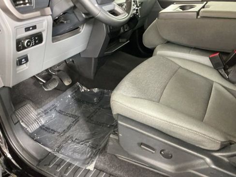 Used 2025 Ford F150 XLT w/ Equipment Group 301A Standard image 14