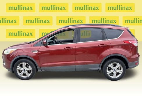 Used 2016 Ford Escape SE w/ Equipment Group 201A image 11