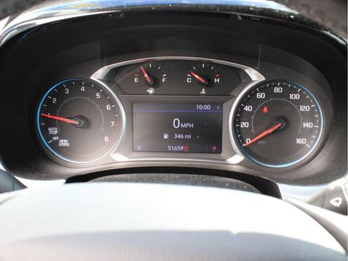 Used 2020 Chevrolet Traverse LT w/ Driver Confidence II Package AWD/4WD image 9