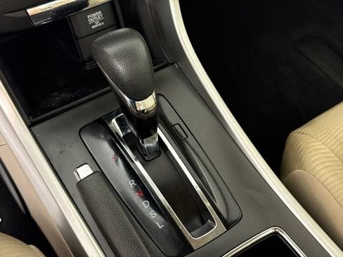 Used 2014 Honda Accord LX image 22