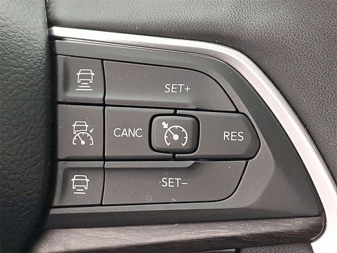 Used 2023 Jeep Grand Cherokee 4WD 4xe image 24