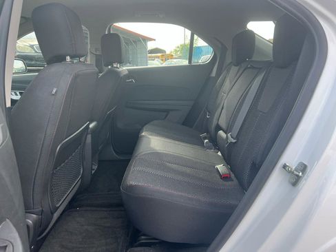 Used 2017 Chevrolet Equinox LS image 20