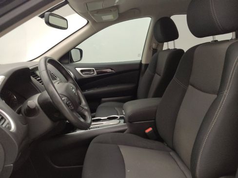 Used 2017 Nissan Pathfinder SV FWD image 17