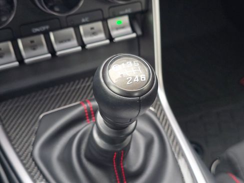 Used 2025 Subaru BRZ Premium image 31