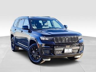 New 2025 Jeep Grand Cherokee L Altitude video 2