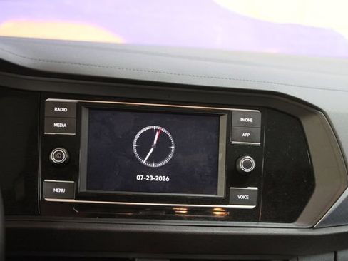 Used 2023 Volkswagen Jetta SE w/ Panoramic Sunroof Package FWD image 19
