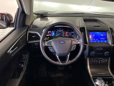 Used 2020 Ford Edge SEL w/ Convenience Package AWD/4WD image 16