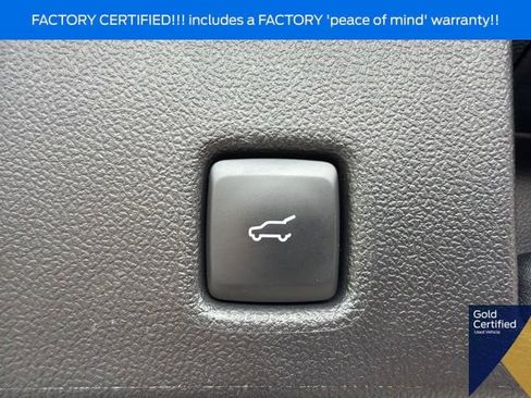 Certified 2025 Ford Escape Platinum AWD/4WD image 14