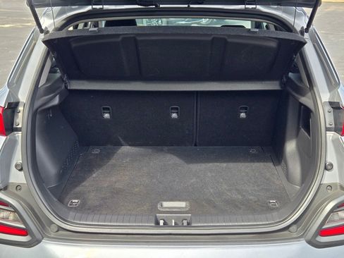 Used 2021 Hyundai Kona SEL image 12