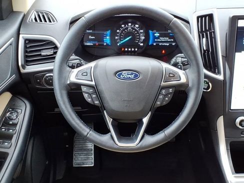 Certified 2023 Ford Edge SEL w/ Convenience Package AWD/4WD image 27