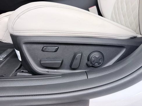 Used 2025 Genesis G70 3.3T Advanced w/ Sport Prestige Package RWD image 11
