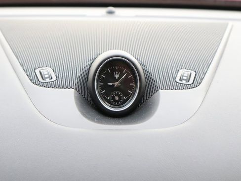 Used 2020 Maserati Levante GranLusso image 33