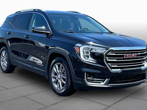 Used 2023 GMC Terrain SLT FWD image 2