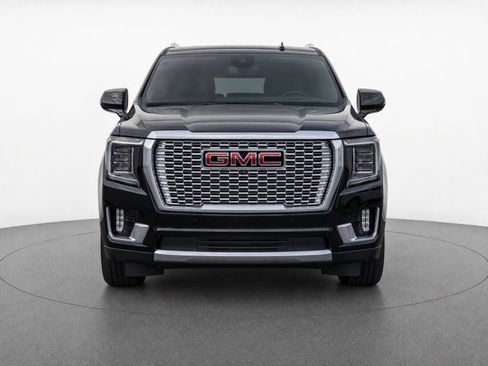 Used 2023 GMC Yukon Denali w/ Denali Reserve Package AWD/4WD image 5