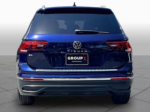Used 2023 Volkswagen Tiguan SE FWD image 5