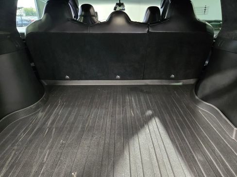Used 2018 Tesla Model X 75D AWD/4WD image 9