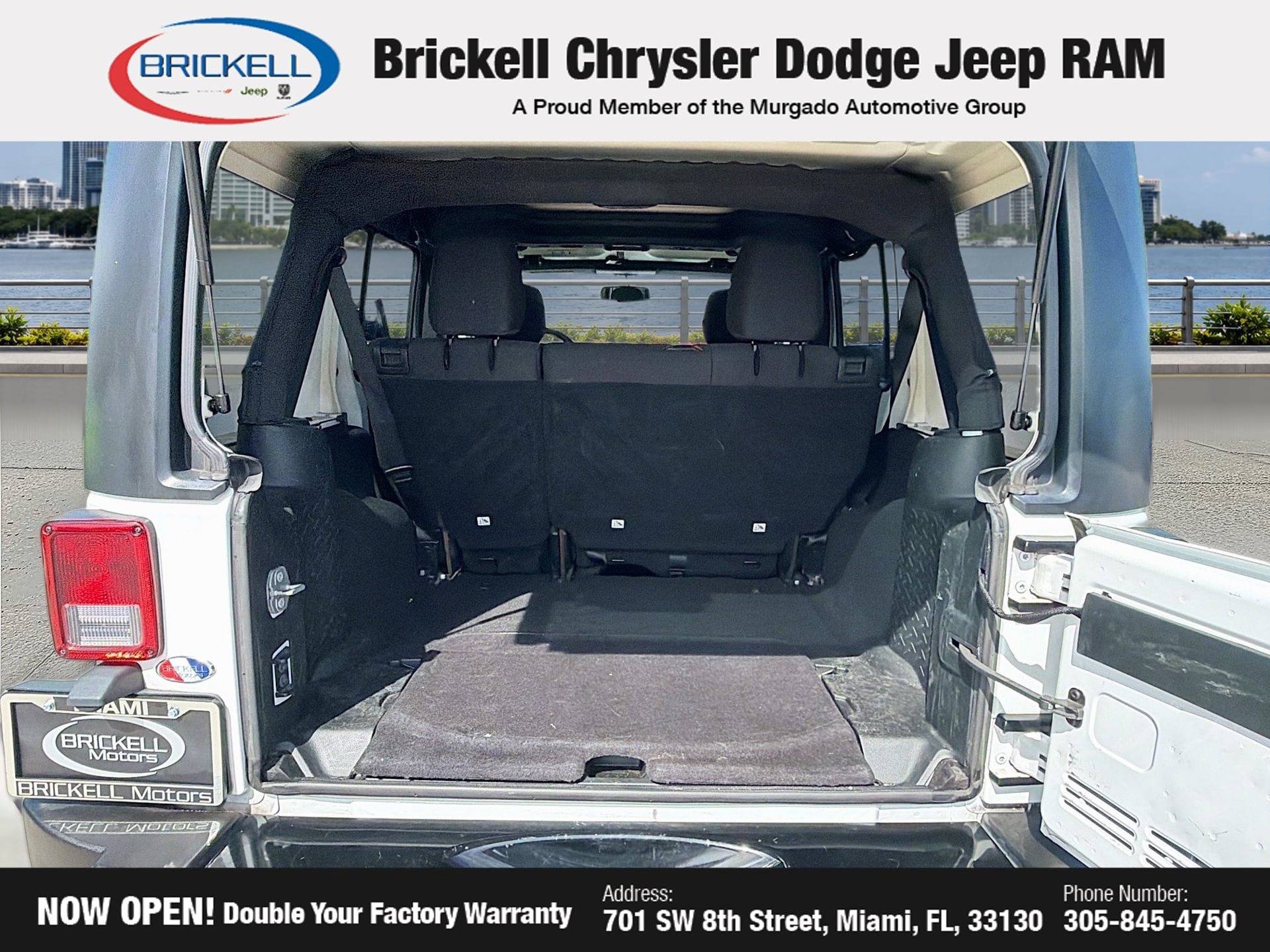 Used 2018 Jeep Wrangler Unlimited Sport AWD/4WD image 13