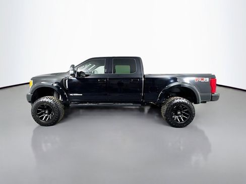 Used 2017 Ford F250 Lariat w/ FX4 Off-Road Package image 2