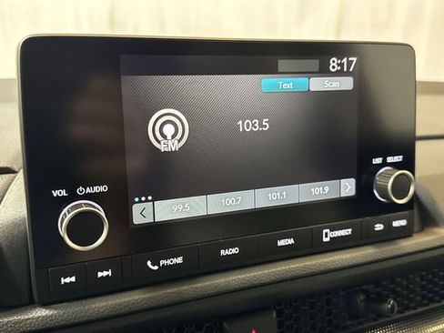 Used 2025 Honda CR-V EX image 18