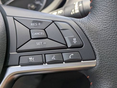 New 2025 Nissan Versa SR w/ Trunk Package image 20