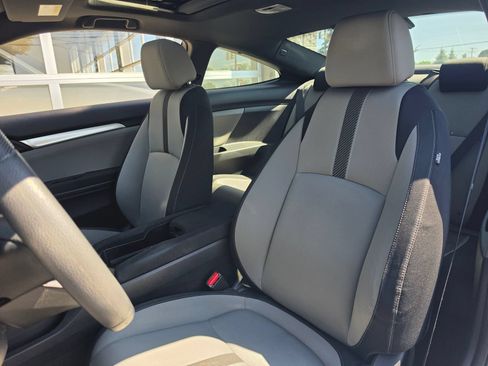 Used 2017 Honda Civic EX-T image 8