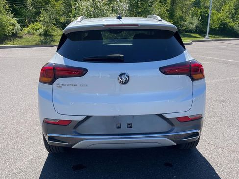 Used 2023 Buick Encore GX Essence w/ Experience Buick Package AWD/4WD image 4