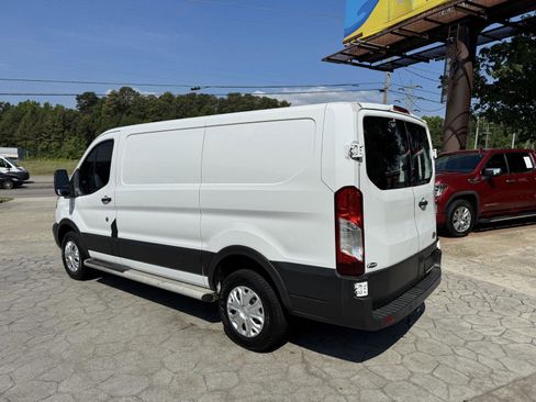 Used 2017 Ford Transit 250 130 Low Roof w/ Exterior Upgrade Package RWD image 7