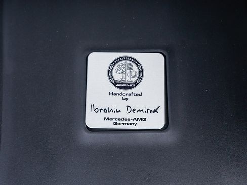 New 2026 Mercedes-Benz GLE 63 AMG S image 28