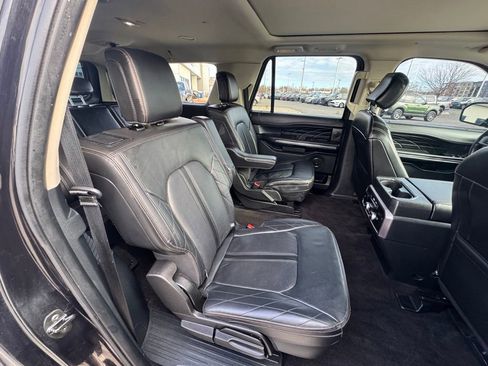 Used 2021 Ford Expedition Max Platinum image 16