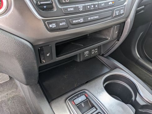 Used 2021 Honda Passport EX-L image 26