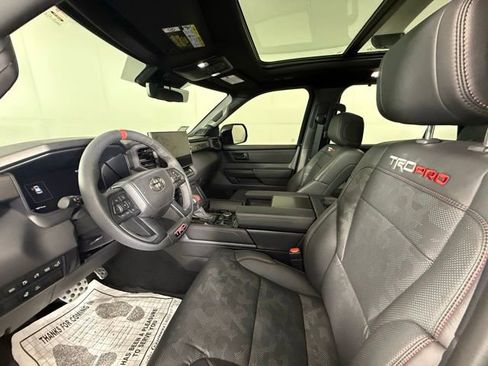 Used 2025 Toyota Sequoia TRD Pro AWD/4WD image 17