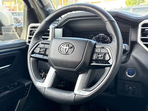 Used 2024 Toyota Sequoia Platinum AWD/4WD image 22