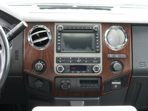 Used 2012 Ford F350 Lariat w/ Lariat Ultimate Pkg AWD/4WD image 24
