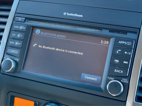 Used 2018 Nissan Frontier SL image 45