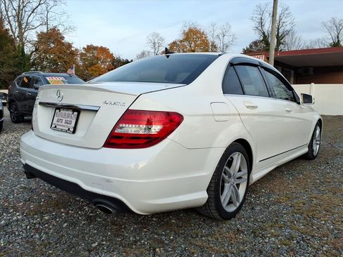 Used 2014 Mercedes-Benz C 300 4MATIC Sedan image 2