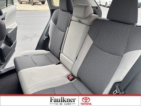 Used 2019 Toyota RAV4 XLE w/ Convenience Package AWD/4WD image 12