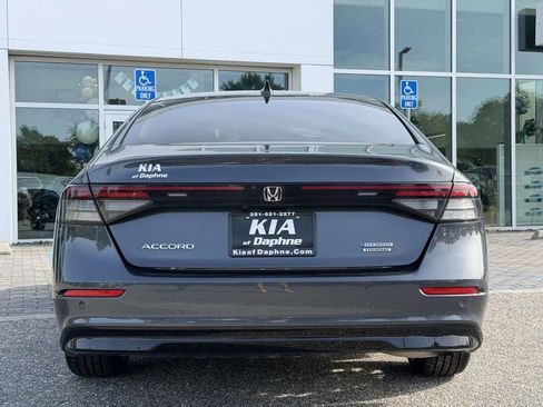 Used 2024 Honda Accord Touring image 30