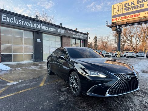 Used 2024 Lexus ES 300h F Sport image 8