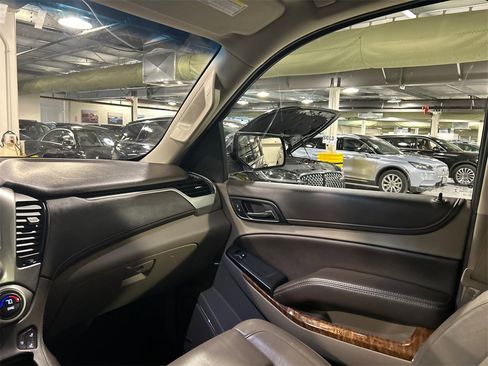 Used 2016 Chevrolet Tahoe LTZ image 24