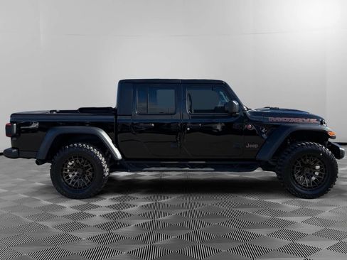 Used 2025 Jeep Gladiator Mojave w/ Convenience Group image 6