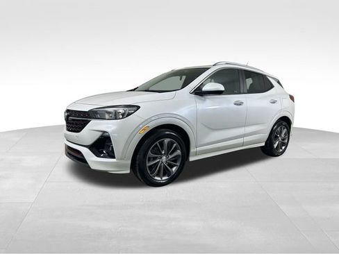Used 2023 Buick Encore GX Select w/ Sport Touring Package image 2