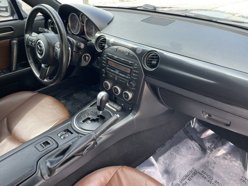 Used 2014 MAZDA MX-5 Miata Grand Touring w/ Premium Package RWD image 8