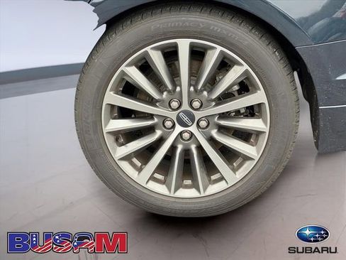 Used 2020 Lincoln MKZ w/ Convenience Package image 7