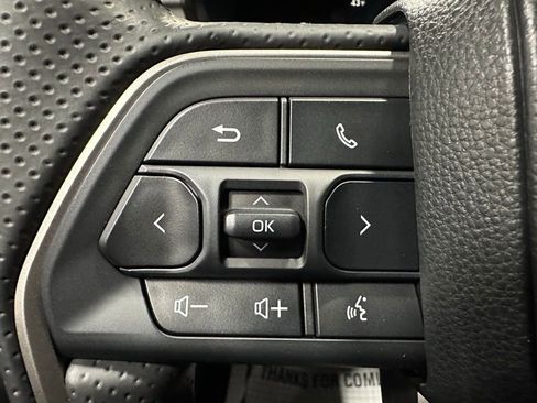 Used 2025 Toyota 4Runner SR5 image 19