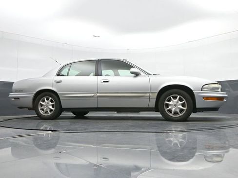 Used 2002 Buick Park Avenue w/ Prestige Pkg FWD image 11